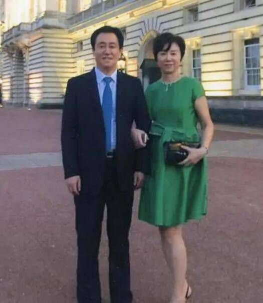 精品一区二区三区免费毛片